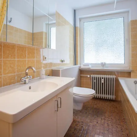 Appartement Burgstrasse 15-I דירה *